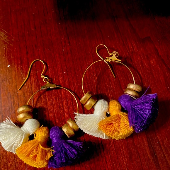 LSU TIGERS EARINGS - Picture 1 of 3